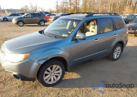 2011 Subaru Forester 2.5X Premium z USA, uszkodzony, nr VIN JF2SHADC7BH746382